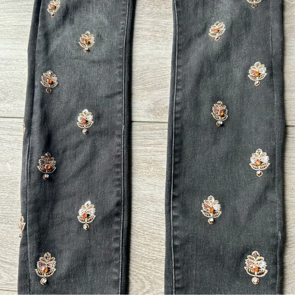Anthropologie Pilcro and the  Letterpress Embellished Black Jeans - Picture 5 of 16